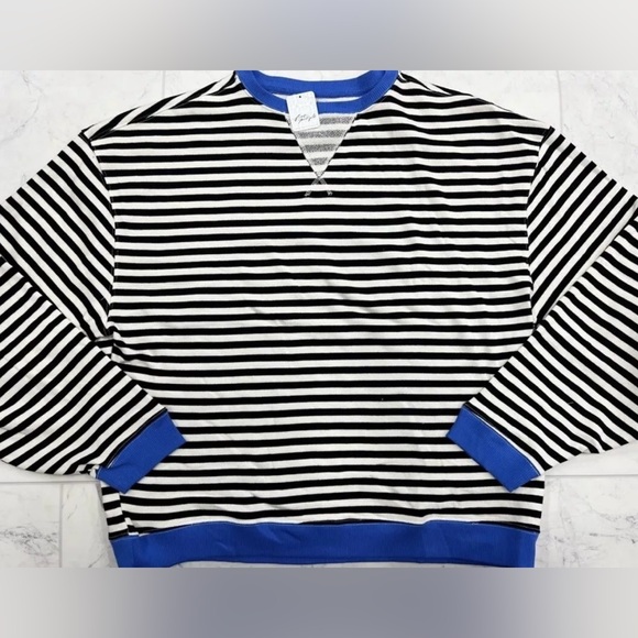 Closeout!▪️NWT Free People Classic Black/White/Blue Striped Pullover Sweatshirt - Picture 7 of 13